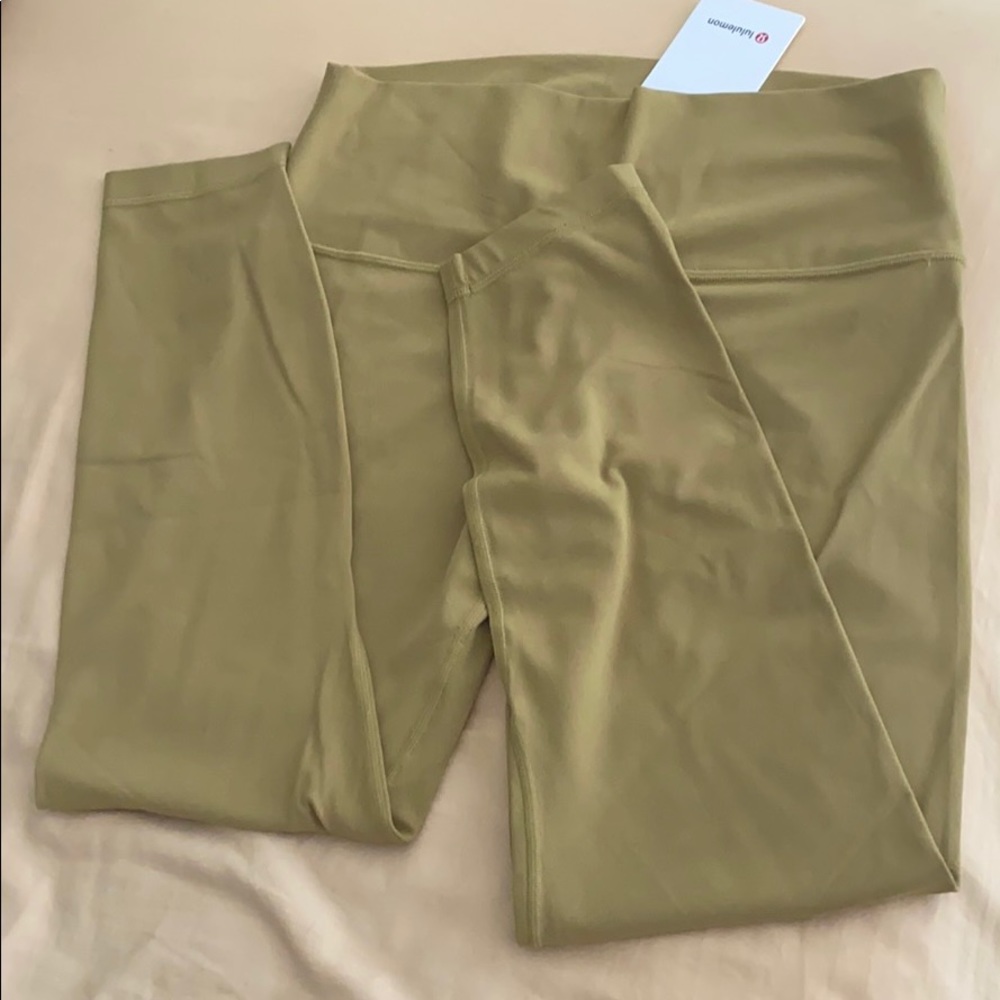 Lululemon Align HR Pants 25”